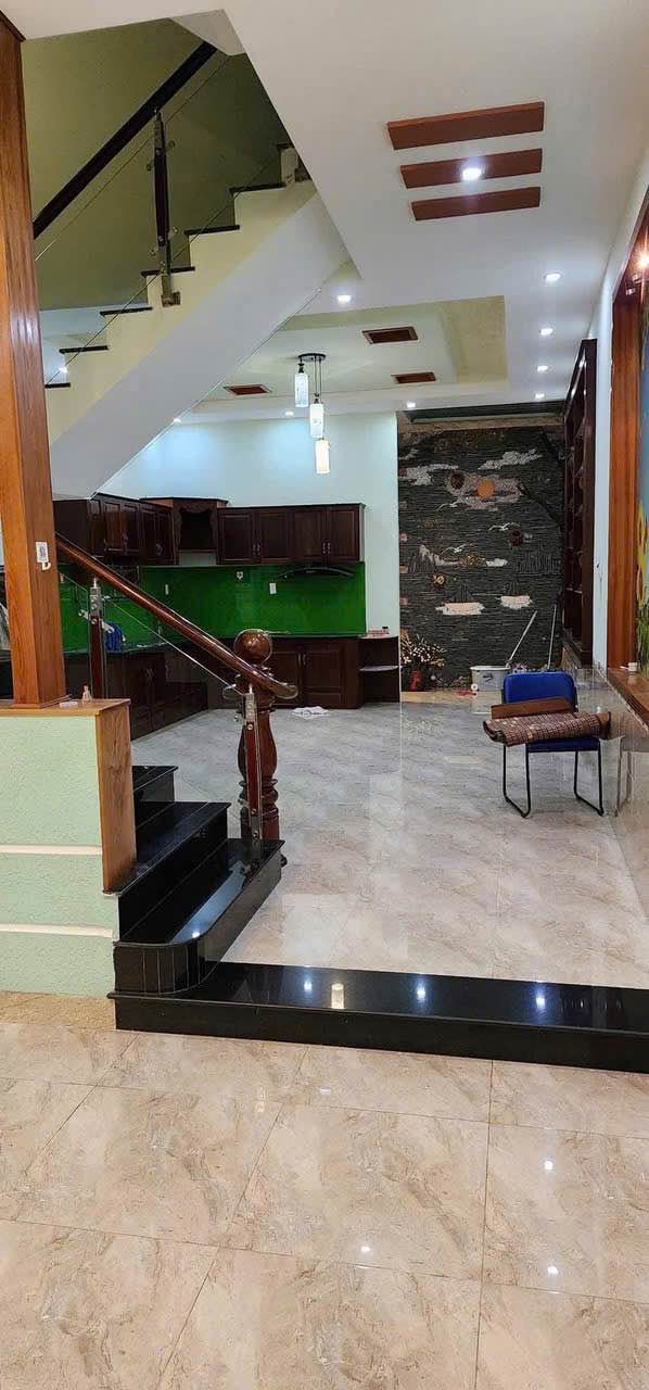 Nhà Phường Rạch Dừa 4PN 10 triệu/tháng - Ô tô vào tận nhà!