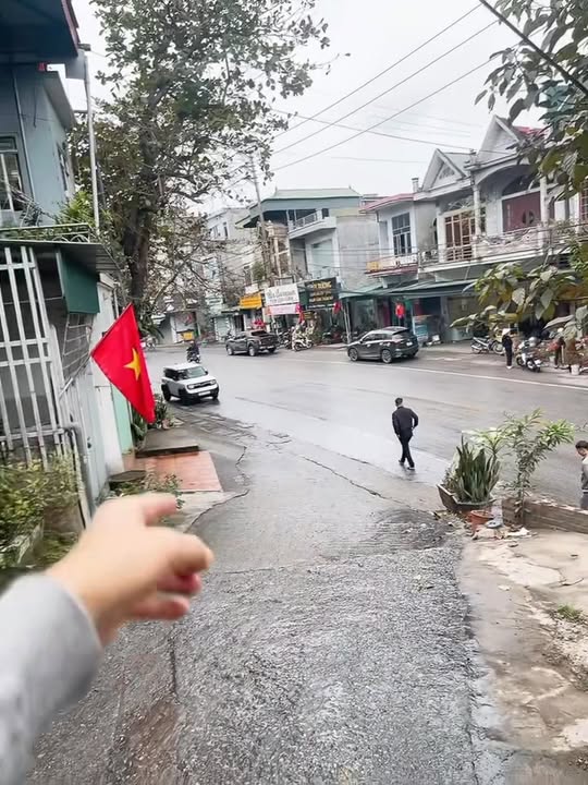 Nhà riêng Mông Dương Cẩm Phả 48m² - Chính chủ bán, sổ đỏ sẵn!