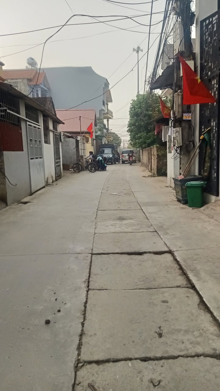 Đất Vĩnh Ngọc Đông Anh 70m² - Sổ Đỏ Vuông Vắn - Sát Cầu Nhật Tân