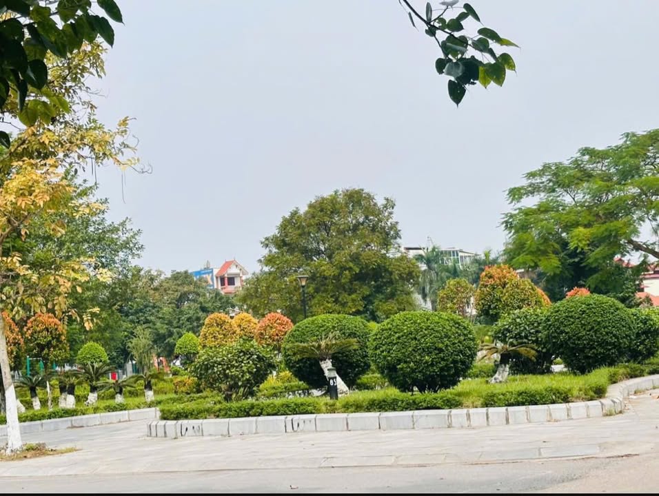 Nhà Mặt Tiền Phù Khê 96m² - Kinh Doanh Sầm Uất, Dòng Tiền Ổn Định