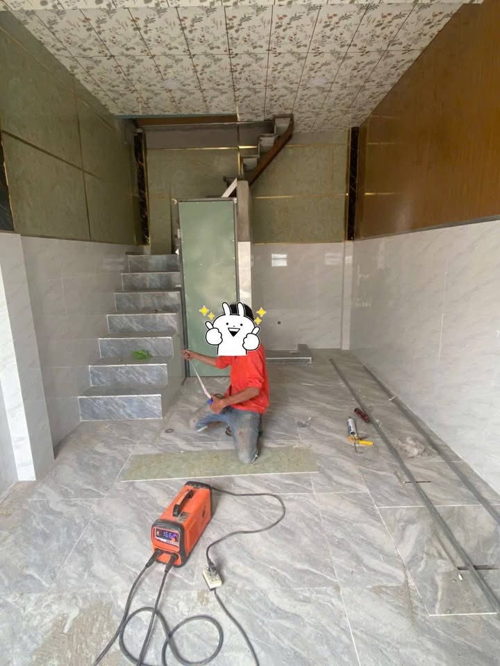 Bán Nhà Hóc Môn 20m² - Gần Chợ Thới Tứ, Giá 560 Triệu