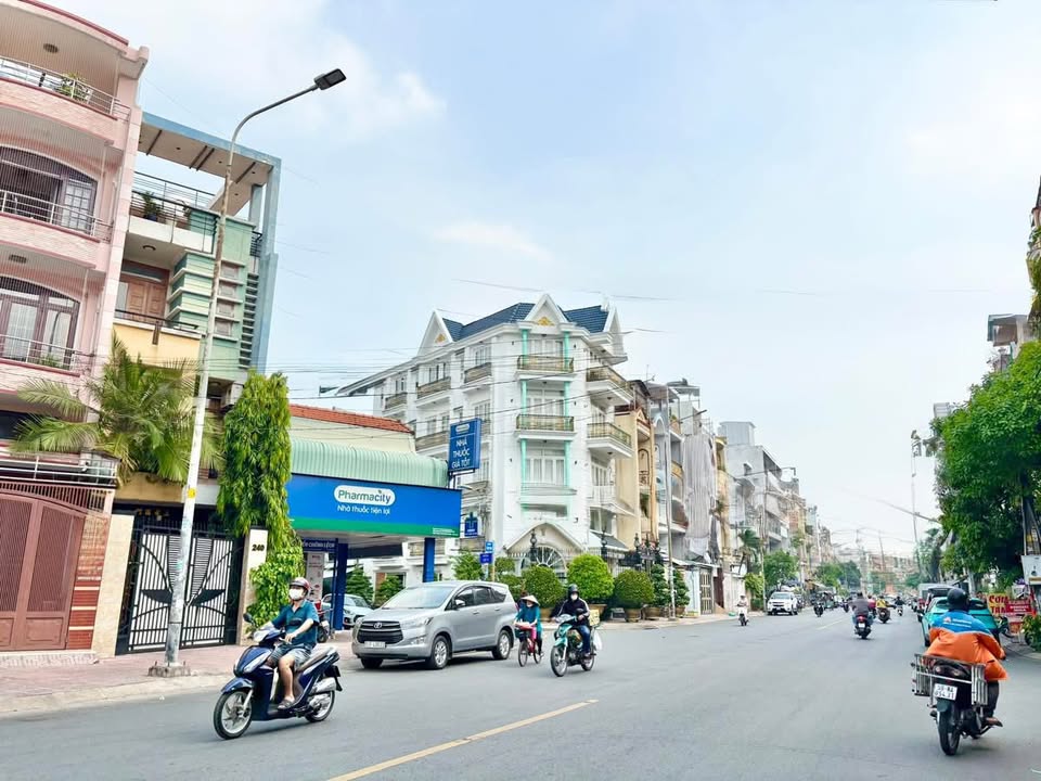 CHDV Quận 6 80m² - Dòng tiền 50 Triệu/Tháng, Full nội thất!