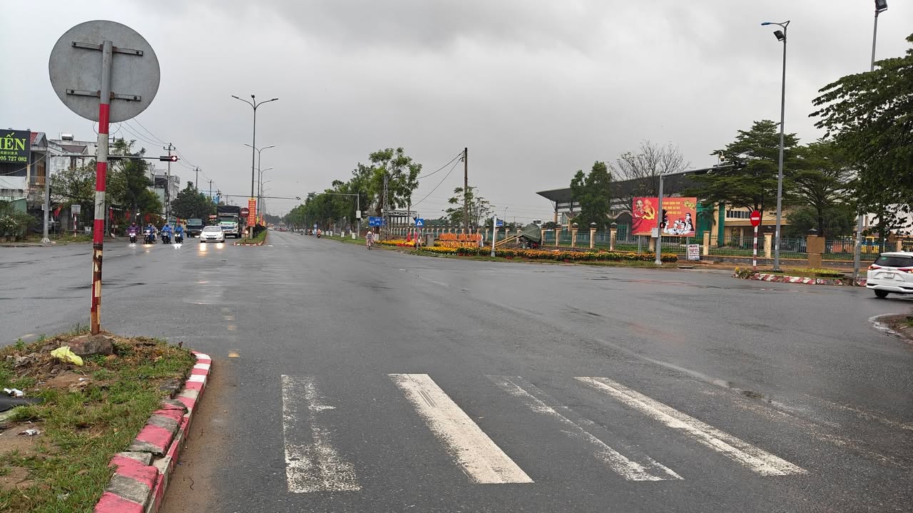 Đất nền Hòa Vang, Đà Nẵng 100m² - Sổ hồng chính chủ, tiềm năng sinh lời!