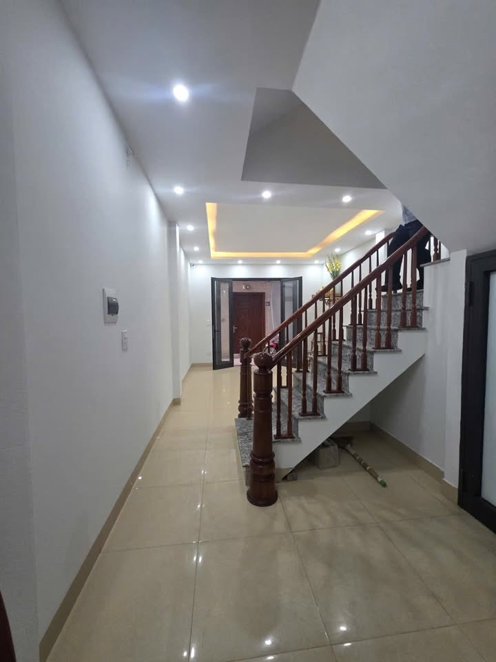 Nhà riêng Ngọc Thụy Long Biên 42m² giá 8 tỷ - Sẵn sàng ở ngay!