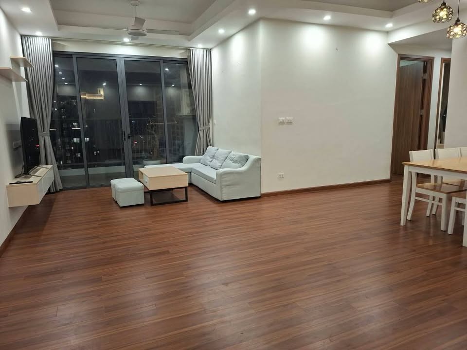 Cho thuê Căn hộ Stella Garden 120m² - 3PN Full Nội thất