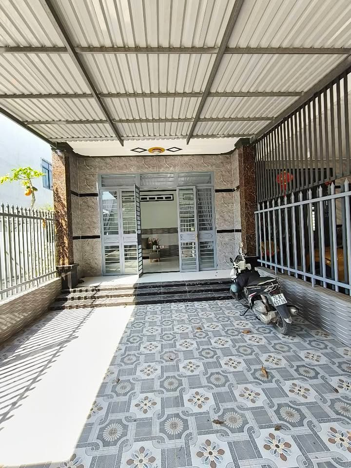 Nhà 5x59m (295m²) Phường Long Hoa, Tây Ninh - Sổ đỏ, Giá 1.95 Tỷ