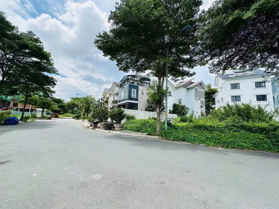 Đất Mặt Tiền Đường Số KDC Kim Sơn Quận 7 - 200m² Sổ Hồng Riêng