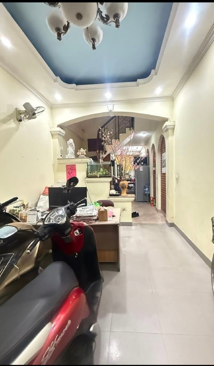 Nhà Phố Vương Thừa Vũ 48m², 4 Tầng, Ô Tô Về Tận Nhà - 17 Tỷ