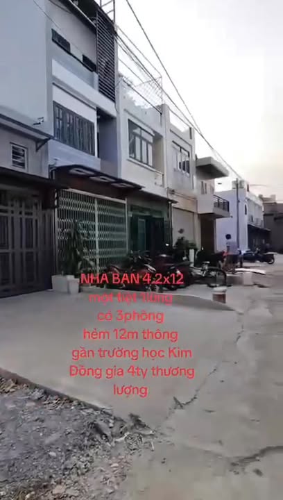 Nhà riêng Bình Tân 51m² - Hẻm 12m ô tô vào, Sổ hồng sẵn!