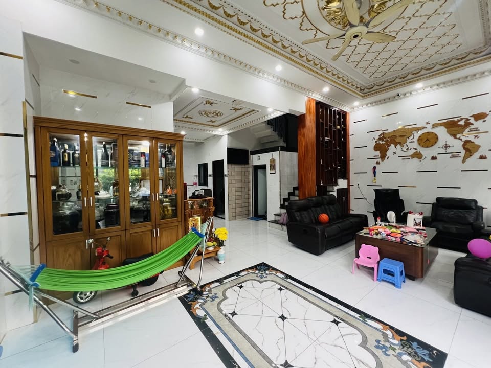 Biệt thự mini thang máy Lê Văn Quới 168m² - 17.8 tỷ - Sẵn sàng đón chủ mới