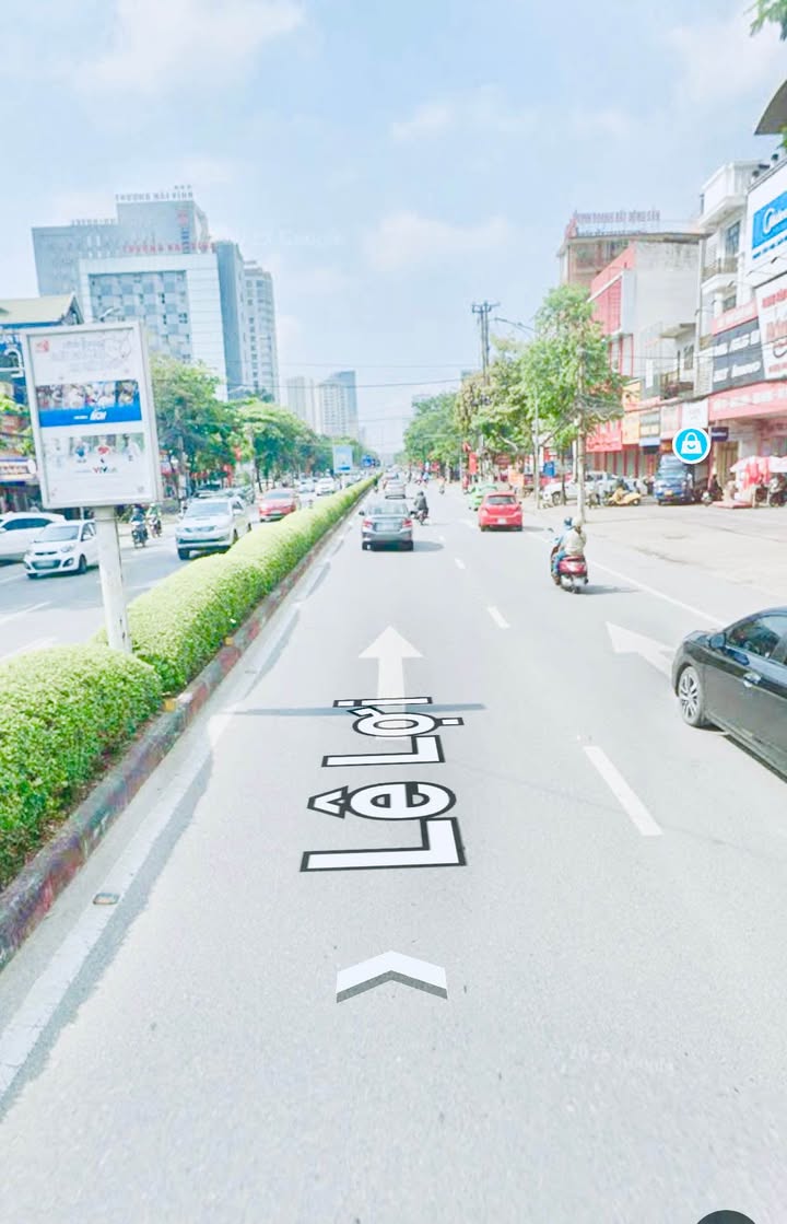 Nhà Phố TP Vinh 120m² - Mặt tiền kinh doanh sầm uất!