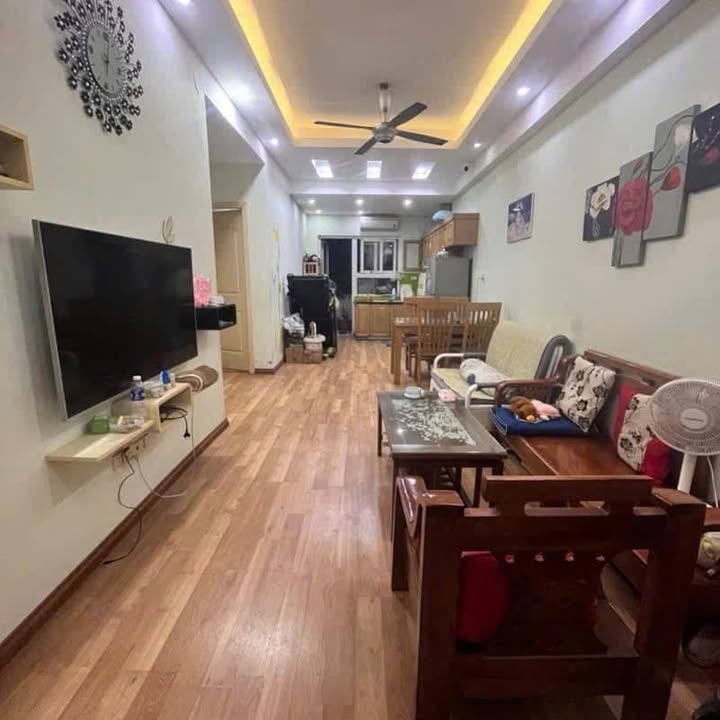 Căn hộ HH1 Linh Đàm 67m² 3.x tỷ - Full nội thất cao cấp!