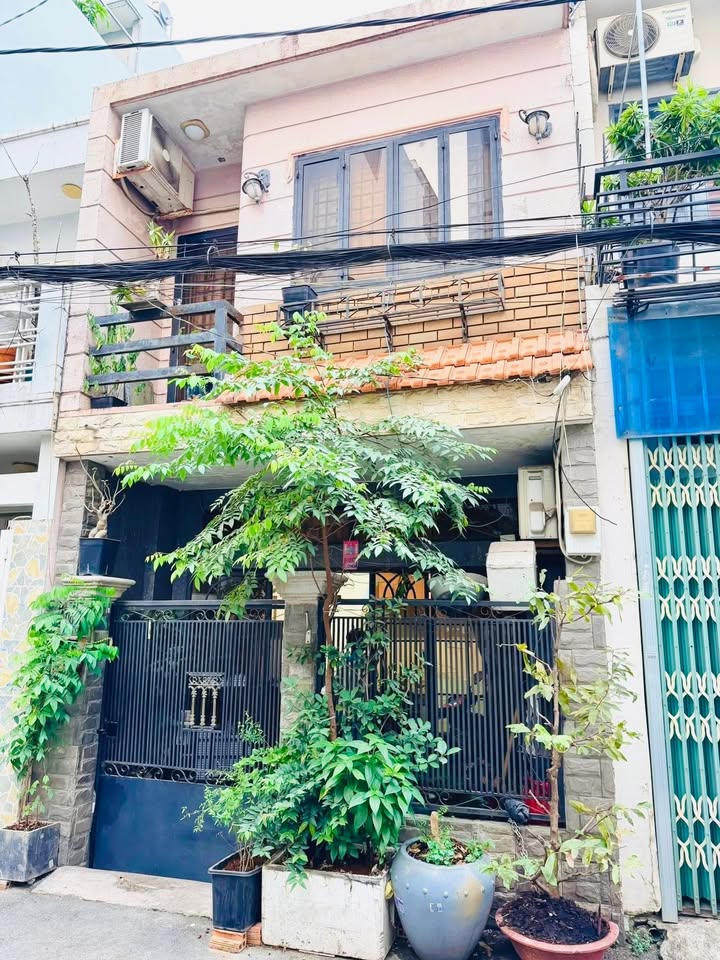 Nhà 4x11m Hẻm Xe Tải Gò Vấp - GPXD 19m, Giá 5.8 Tỷ