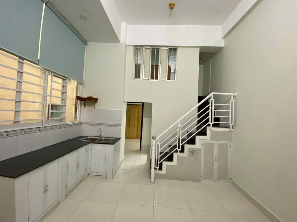 Chung cư Sóng Thần Plaza Dĩ An 47m² (2PN) - Giá 817 Triệu, Sẵn Sàng Dọn Vào Ở!