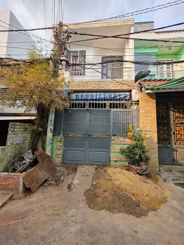 Bán nhà Bình Tân Liên Khu 10-11 74m² 5.28 tỷ - Vị trí đẹp ở ngay!