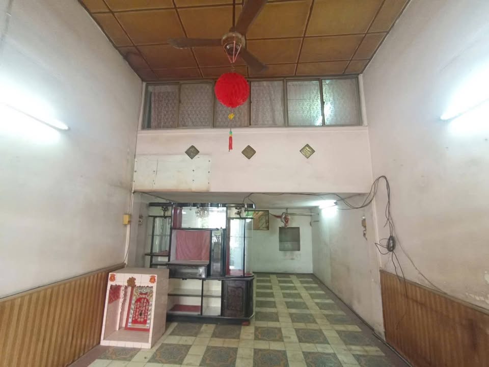 Bán Căn Hộ Trần Hưng Đạo Quận 5, 68m² - SHR Giá 2.75 Tỷ