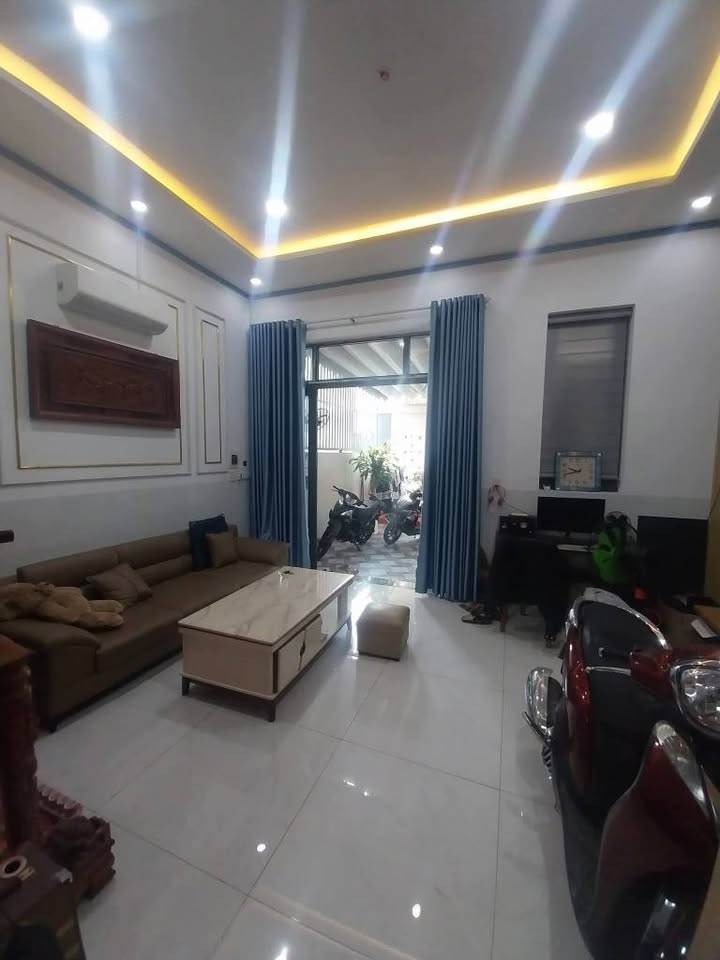 Nhà riêng Biên Hòa 100m² - Ô tô vào tận nhà, giá tốt hiếm có!