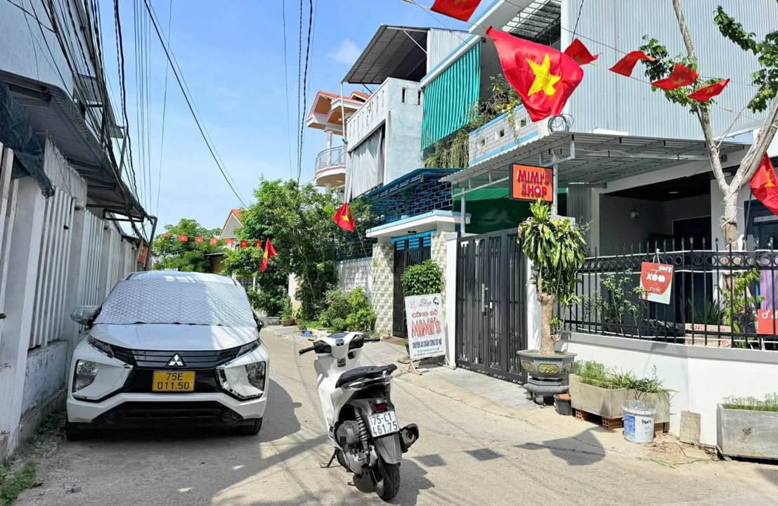 Đất 2 Mặt Tiền Đường Ô Tô Tránh Nhau - 110m² Mặt Tiền Rộng 10m Tại Huế