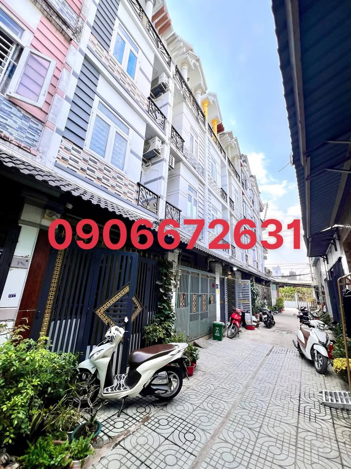 Nhà 4 tầng hướng Tây - Bình Tân, 2.1 tỷ - Gần chợ, trường học
