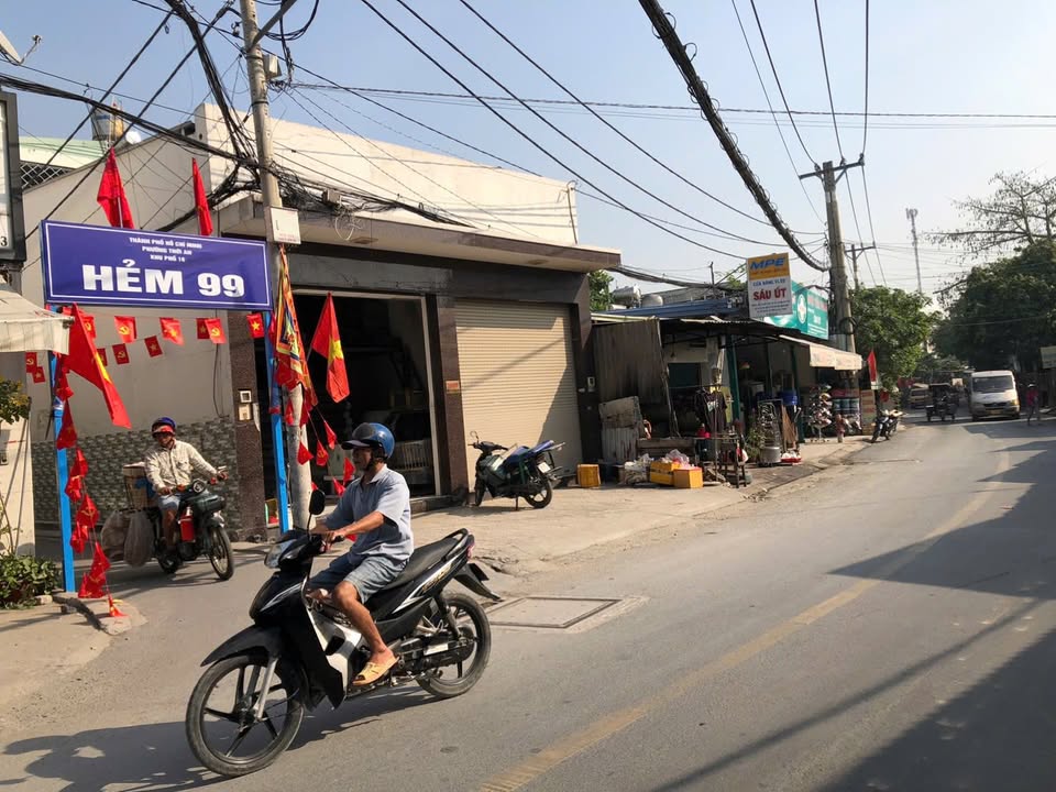 Nhà Riêng Quận 12 60m² giá 4.6 tỷ - Ô tô vào tận nhà!