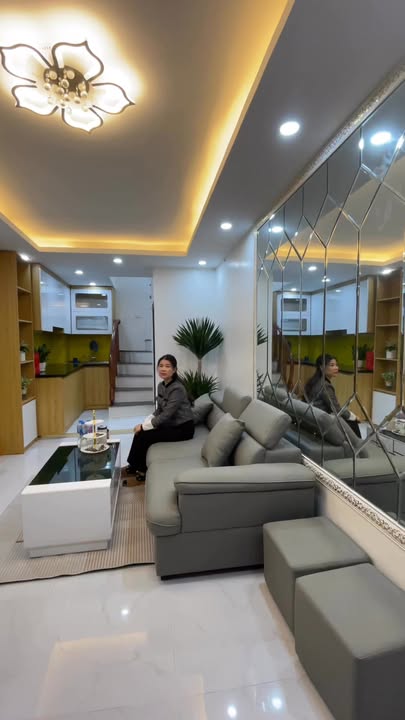 Nhà Đống Đa 26m² - Ô tô vào tận nhà, sát phố Trung Phụng!