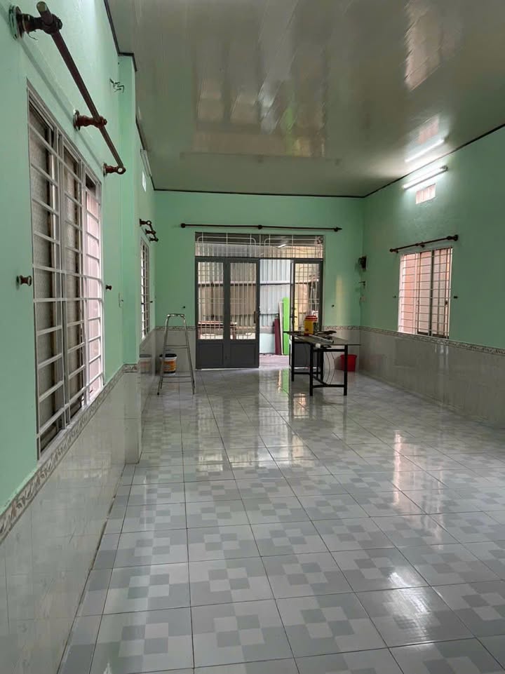 Nhà riêng Phú Lợi Thủ Dầu Một giá 4 triệu - Ô tô vào tận nhà!