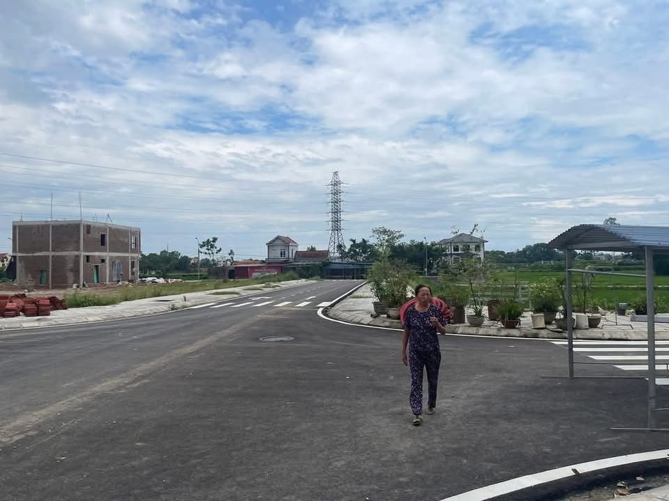 Bán Gấp 3 Lô Đất Vàng Phổ Yên, Thái Nguyên - 60m² Thổ Cư, Giá 1 Tỷ