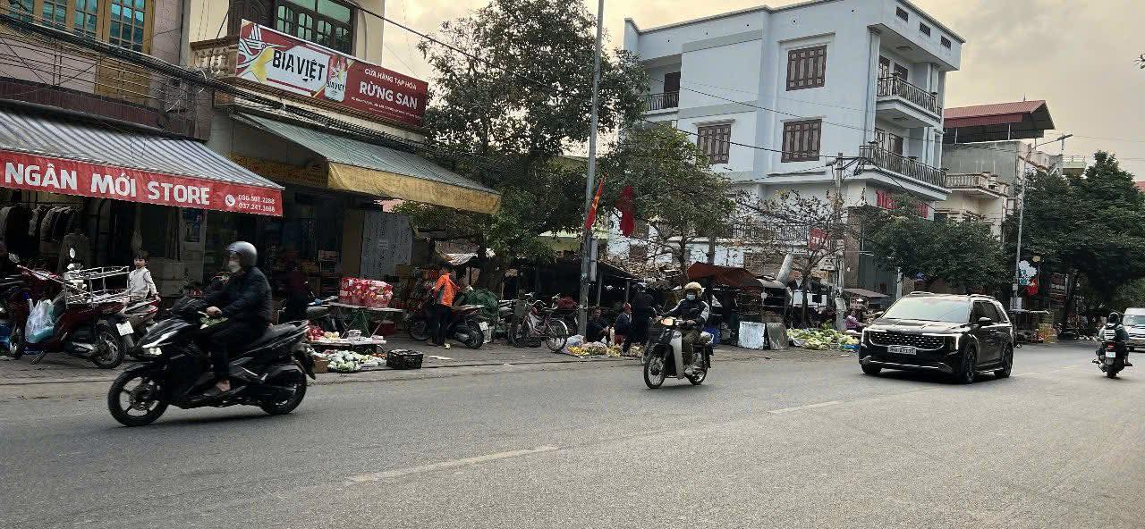 Nhà Mặt Tiền Chợ Bịu Từ Sơn 75m² - Kinh Doanh Sầm Uất, Giá 9 Tỷ