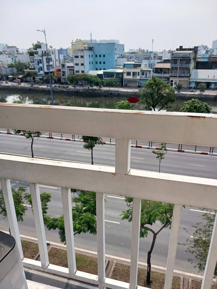 Chung cư Võ Văn Kiệt Quận 5 80m² - Full nội thất cao cấp, 6 triệu/tháng!