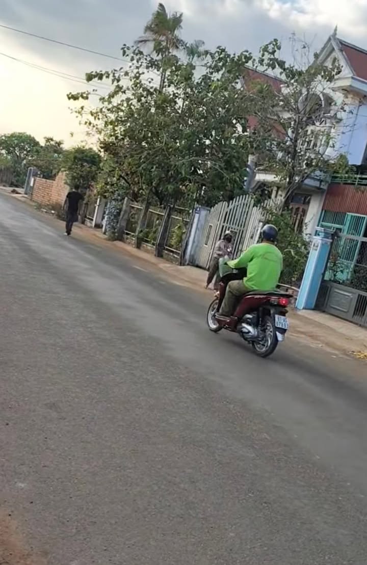 Bán đất mặt tiền Nguyễn Văn Trỗi Chư Prông 160m² - Sổ đỏ chính chủ