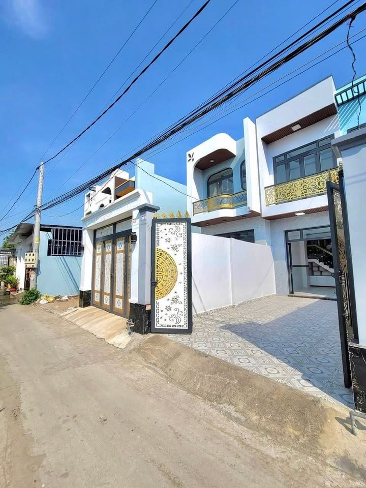 Nhà 1 Lầu Ngay Ngã 3 Tân Kim, Long An - 86m² Sổ Hồng Riêng