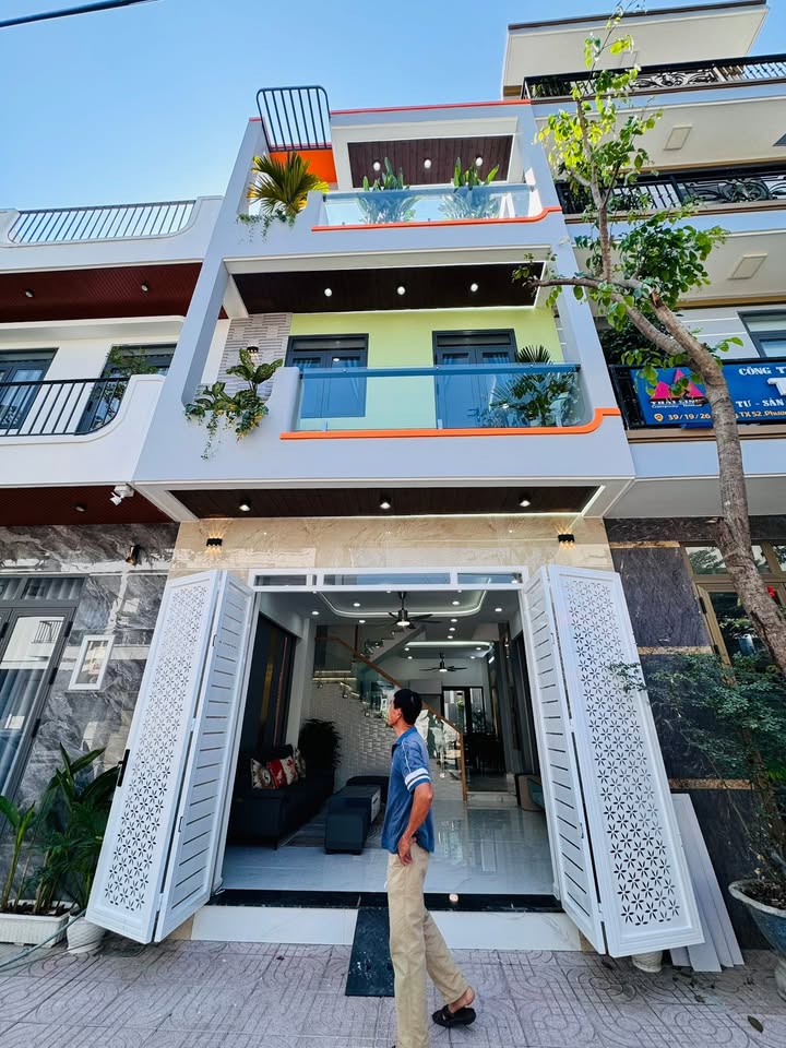 Nhà Phố Osaka Tx52, Q8 - 51m² Sổ Hồng Sẵn Sàng - 4.79 Tỷ