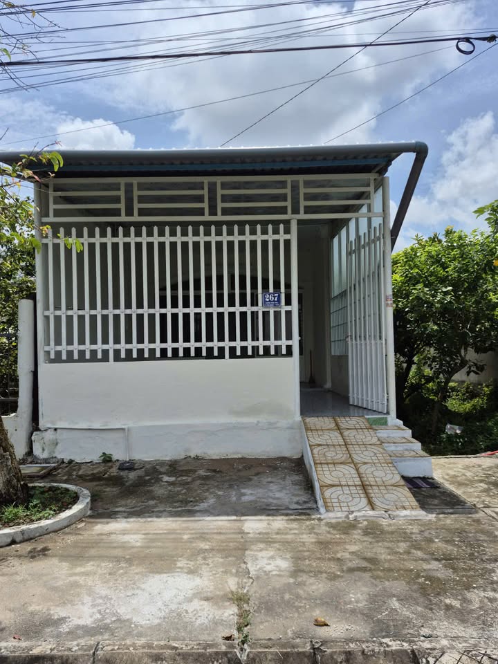 Nhà 114m² Thổ Cư 100% - Khu Dân Cư Tân Ngãi, Vĩnh Long - Giá 1 Tỷ