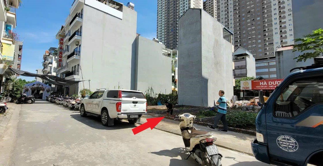 Bán Gấp Đất Sổ Đỏ Xã Đại Mạch 100m² - Gần HV Tài Chính, Giá 2.9 Tỷ