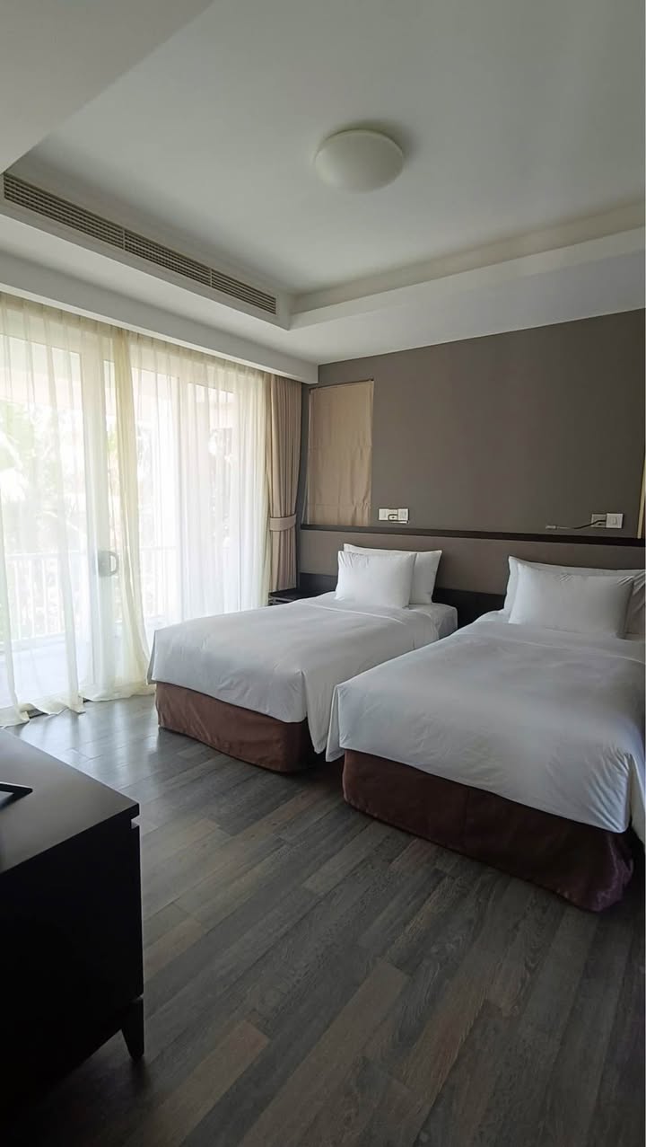 Cho thuê Biệt thự biển Mỹ Khê, Đà Nẵng - 4PN, Bể bơi, Sân vườn - Giá 95 Triệu/Tháng