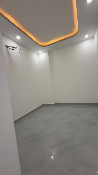 Nhà 1 Trệt 1 Lửng Mới Tinh, Hẻm Xe Hơi Bà Điểm, Hóc Môn - 5.15 Tỷ