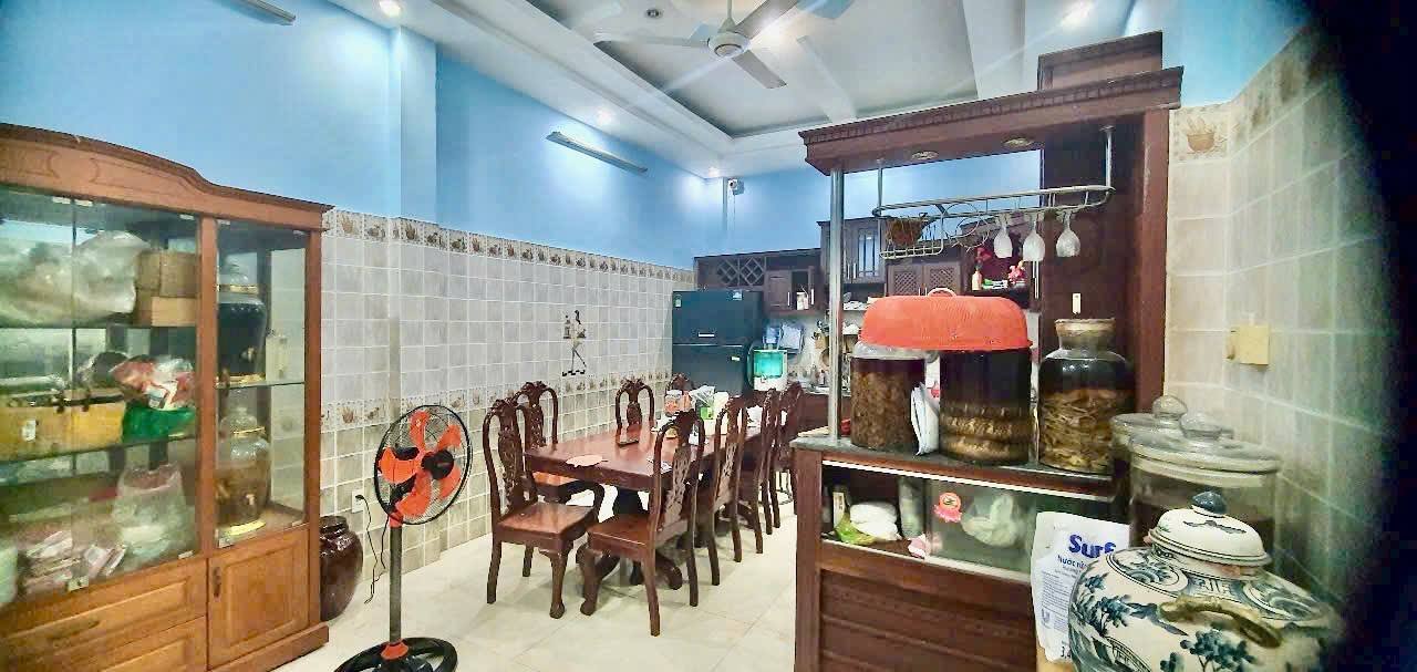 Nhà Phố Tân Xuân Hóc Môn 80m² - Mặt Tiền Kinh Doanh Hiệu Quả!