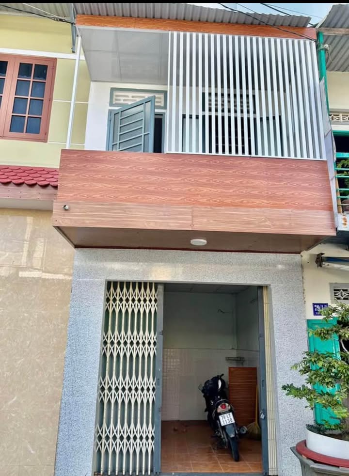 Nhà 2 Tầng 22m² P. Vạn Thạnh, Nha Trang - Kinh Doanh/Ở, Ô Tô Vào Tận Nhà