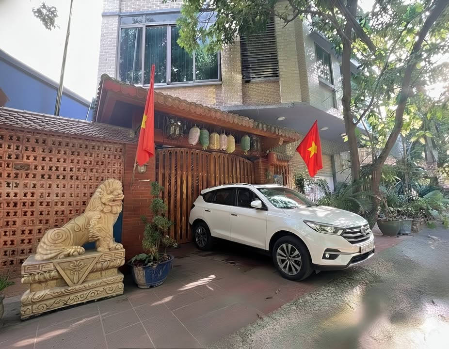 Nhà Mặt Phố Nguyễn Văn Lộc, Hà Đông - 105m², 7 Tầng Thang Máy, Kinh Doanh Đỉnh Cao