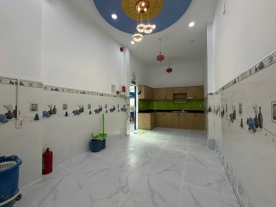 Nhà phố Lê Văn Sỹ Quận 3 45m² chỉ 7.4 tỷ - Vị trí đẹp, nở hậu nhẹ!