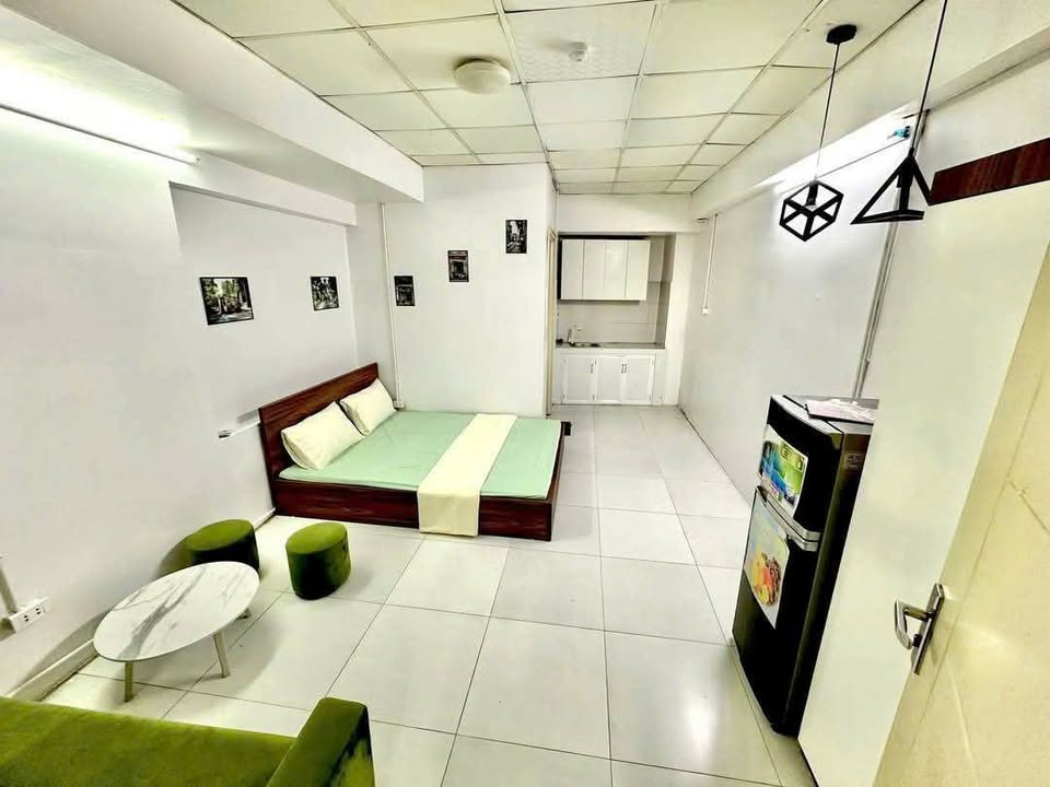 Mặt Tiền Kinh Doanh Phố Hồ Tùng Mậu, Cầu Giấy - 42 Triệu/Tháng