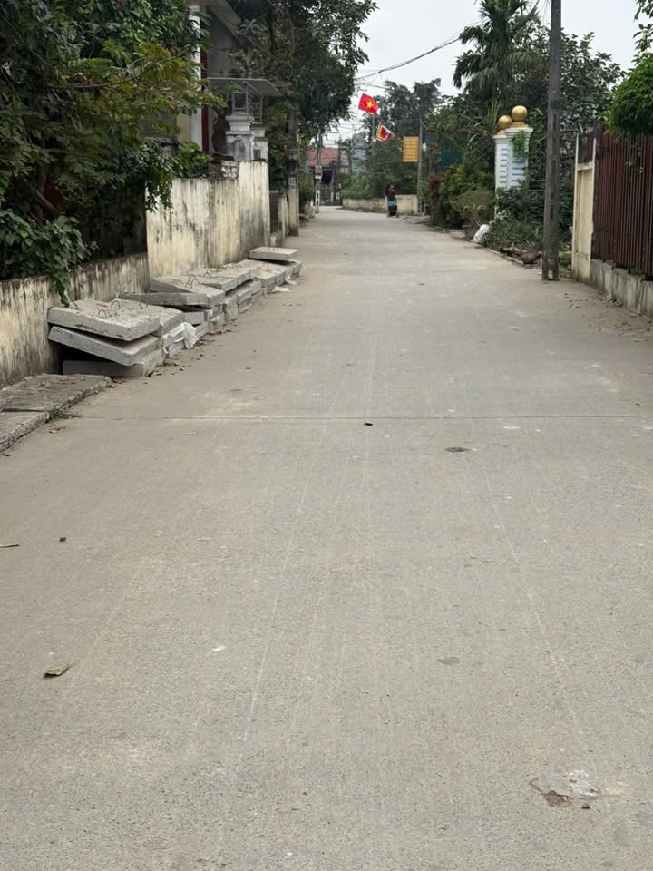 Bán đất Vụ Bản Nam Định 240m² giá 700 triệu - Sổ đỏ chính chủ