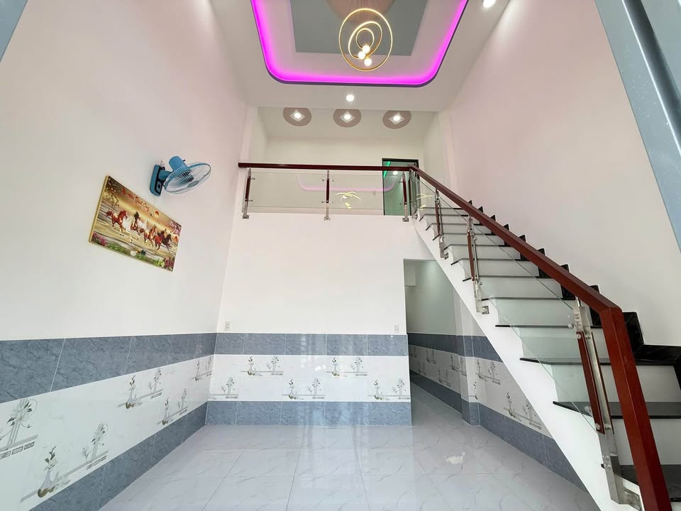 Nhà 36m² Quận 12, Hẻm Xe Hơi - Giá 1.38 Tỷ