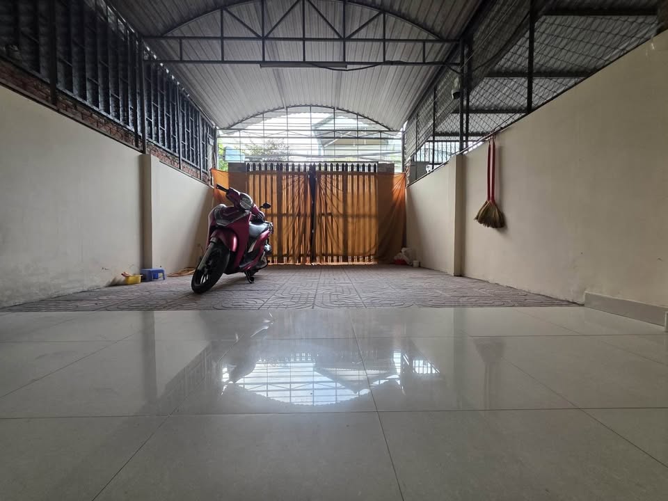 Nhà Mặt Tiền Kinh Doanh Tăng Nhơn Phú B, Thủ Đức - 124m², 9 Tỷ