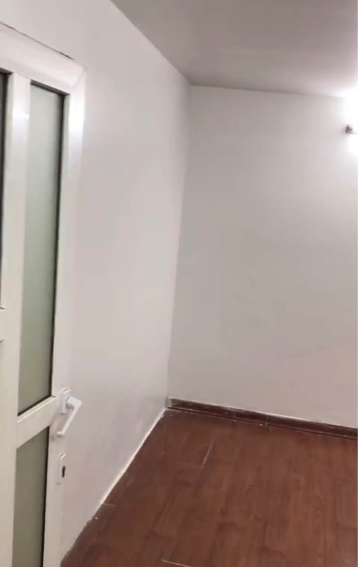 Cho thuê Căn hộ Tập thể T1 Thành Công 60m² - 8 triệu/tháng