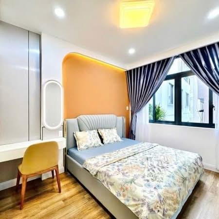 Nhà Hẻm Xe Hơi 4 Tầng Lê Văn Sỹ, Q3 - 42m² - 11.7 Tỷ