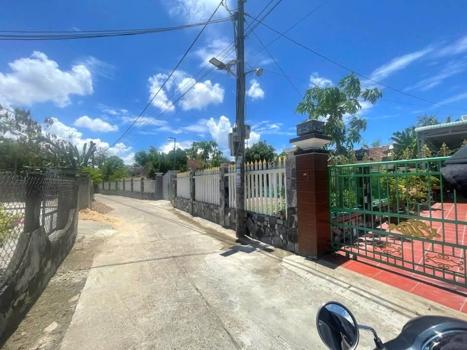 Bán Gấp 2 Lô Liền Kề 180m² Thổ Cư, Phú Hoà, Phú Yên - Giá 8xx Triệu