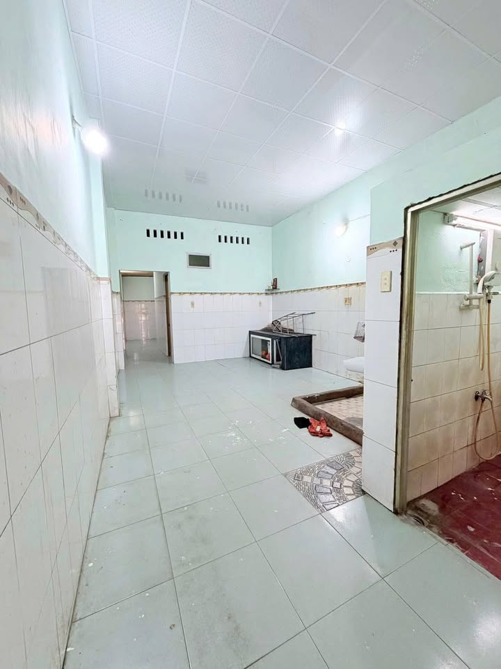 Nhà Mặt Tiền CMT8, Biên Hòa - 200m² Kinh Doanh/Văn Phòng Đa Ngành