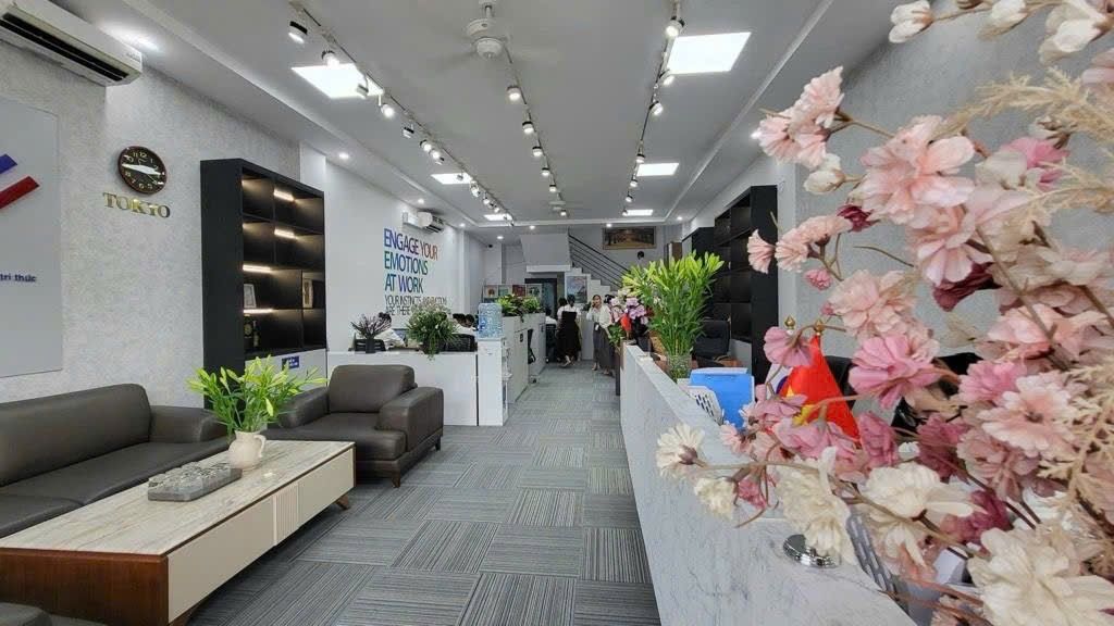 Tòa Nhà Mặt Phố Lạc Long Quân, Tây Hồ - 140m², 97 Tỷ - Kinh Doanh Đắc Lợi