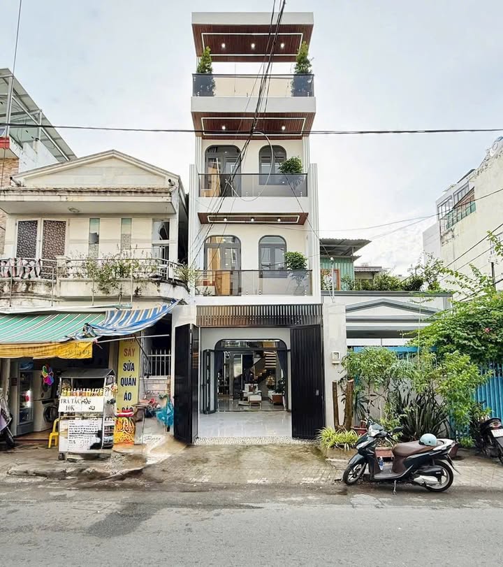 Nhà Mặt Tiền Gò Vấp 60m² - 23 Triệu/Tháng - Mặt Tiền Kinh Doanh Hiệu Quả!